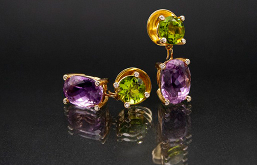 Ohrgehänge mit Peridot, Kunzit und Diamant-Brillanten in 750/- Gelbgold