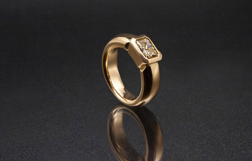 Ring mit 1,51ct Diamant-Fancy in 750/- Gelbgold