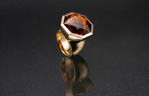 Ring mit Citrin (Madeira) in 750/- Gelbgold