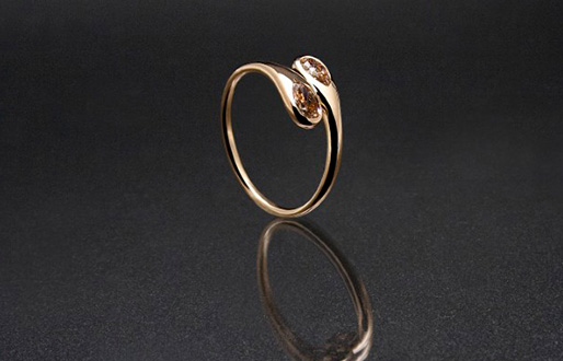 Ring mit Diamant-Tropfen in 750/- Roségold
